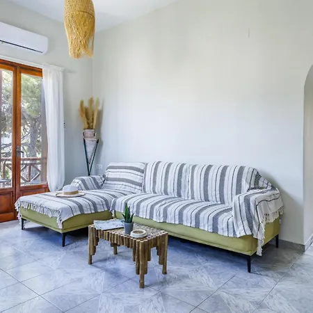 Izabel * Skopelos